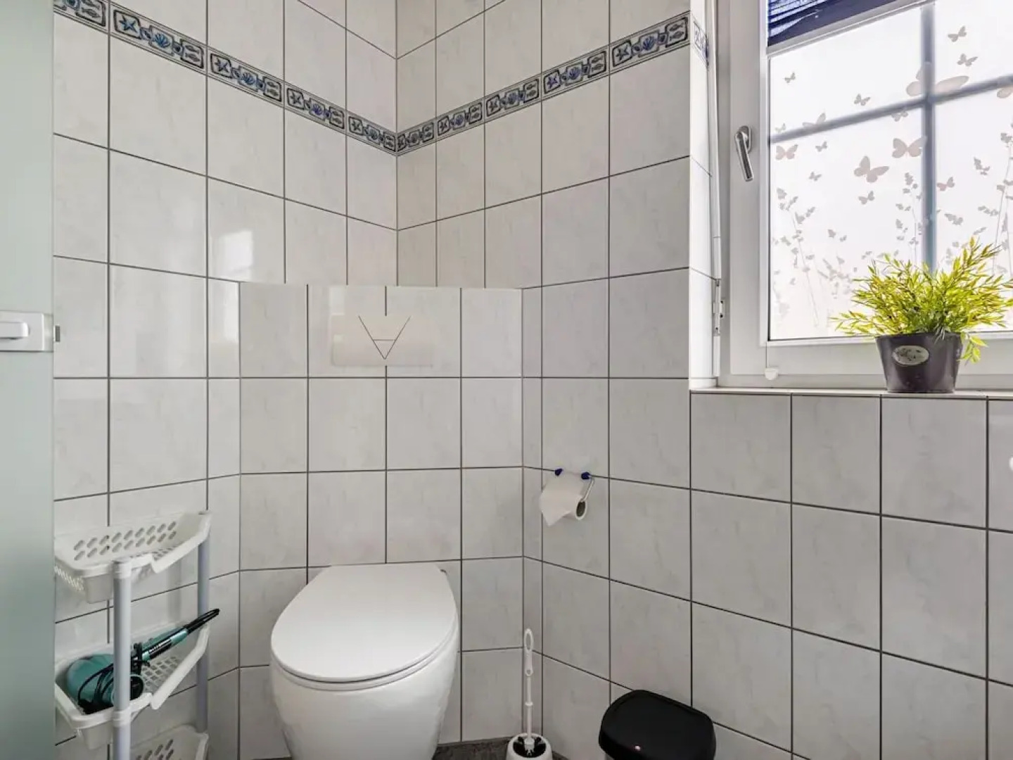 Apartment With Fenced Garden in Faid