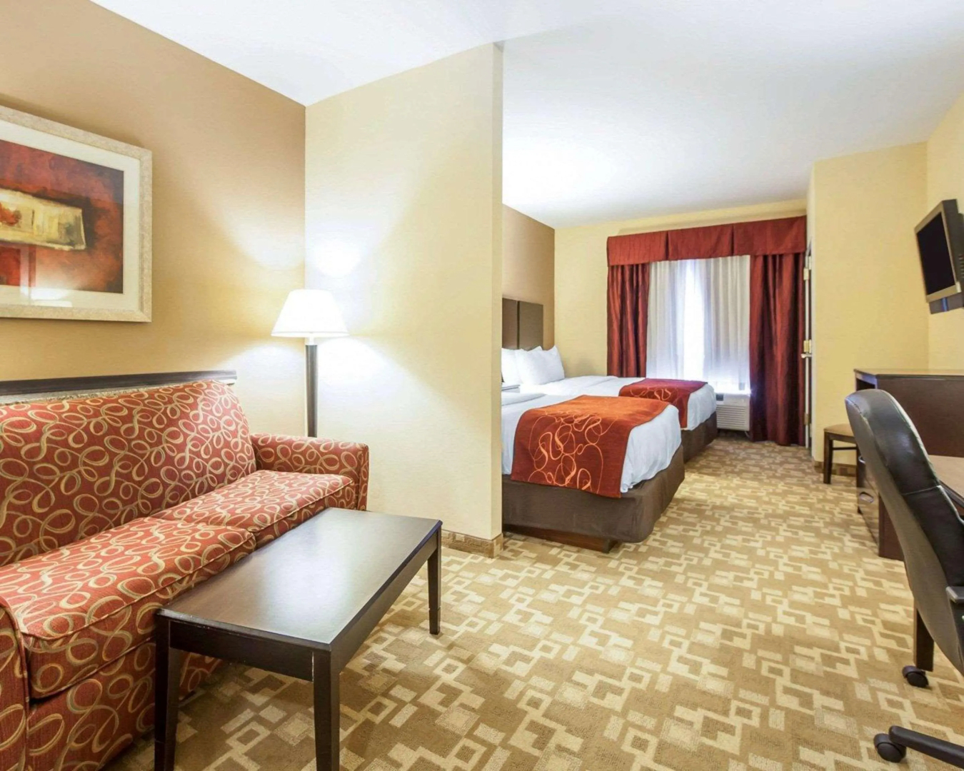 Comfort Suites