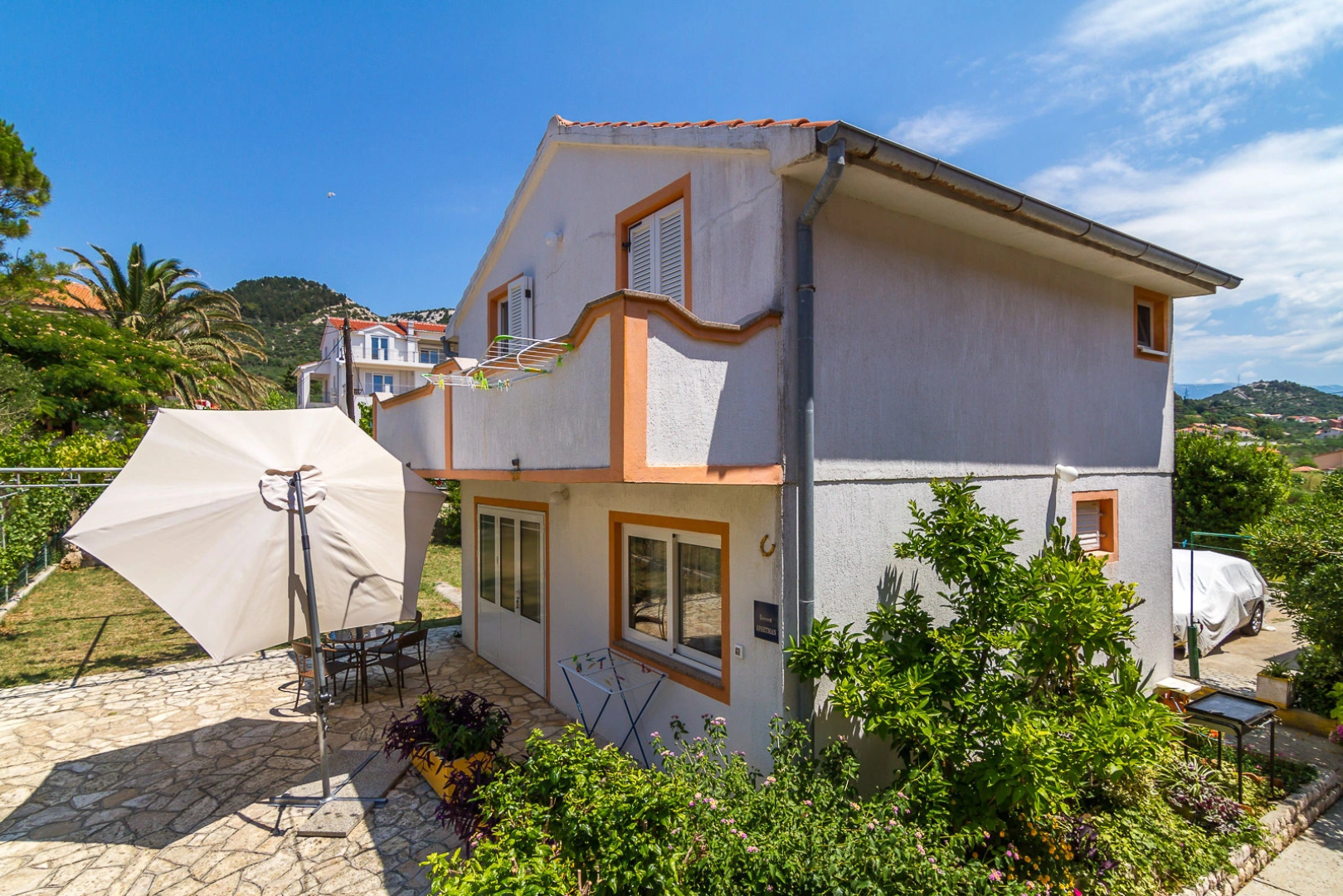 Apartment Anđeo - 80 m from beach : A5 Barbat, Island Rab