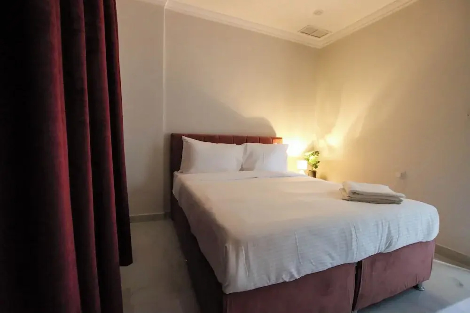 Star Night Furnished Apartments