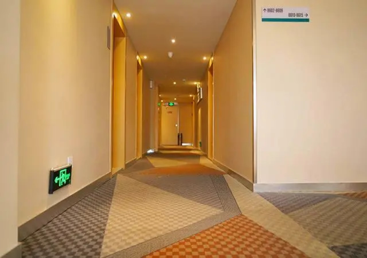 City Comfort Inn Huanggang Huangmei Passenger Station