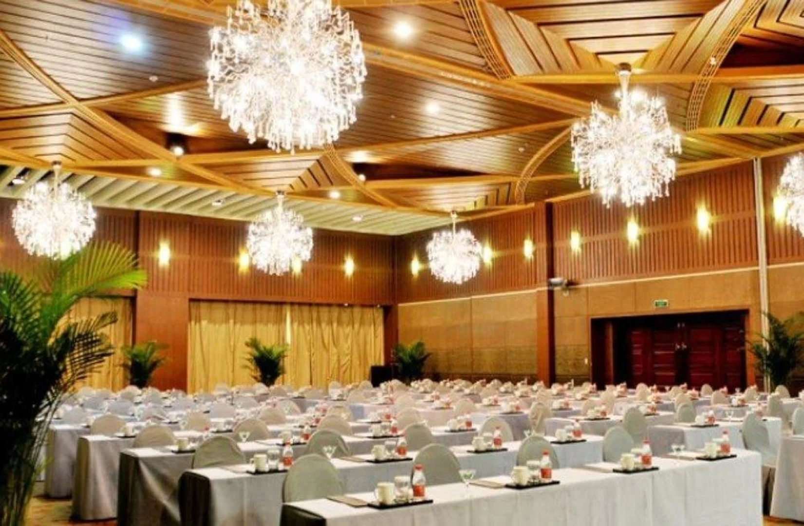 Southern Airlines Pearl International Hotel
