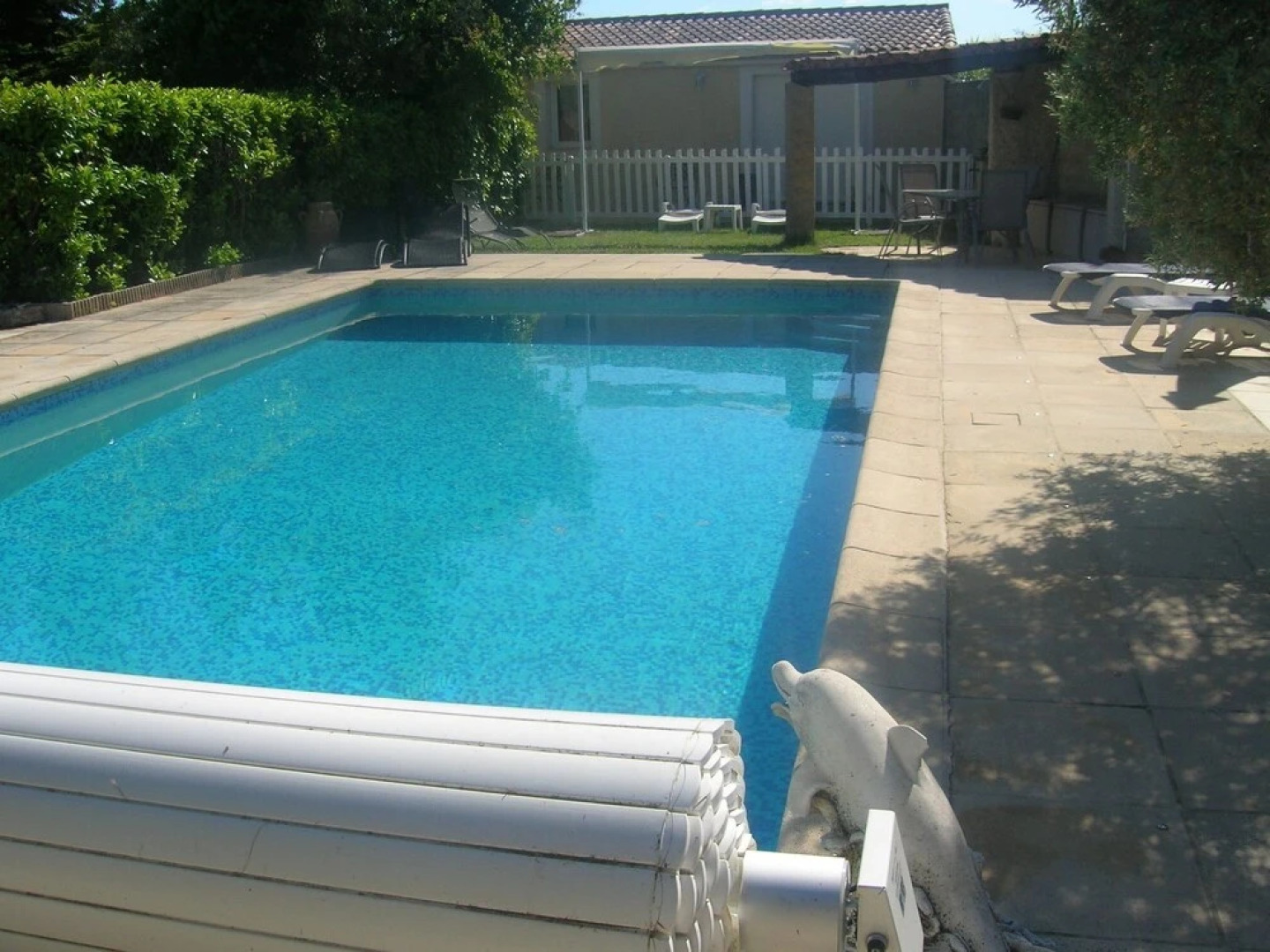 Bright Apartment With one Bedroom in Robion, With Pool Access, Enclose