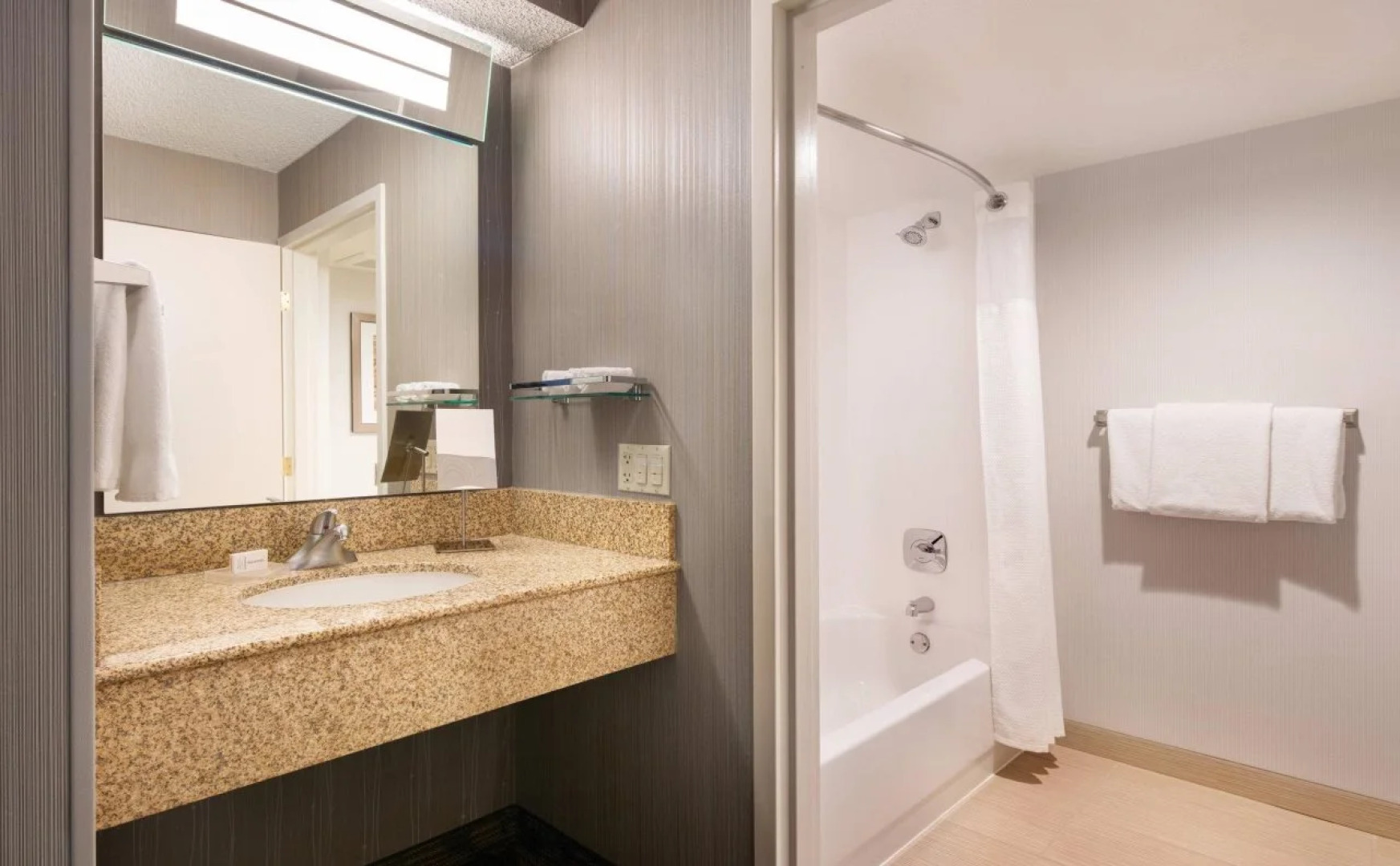 Courtyard by Marriott Milpitas Silicon Valley