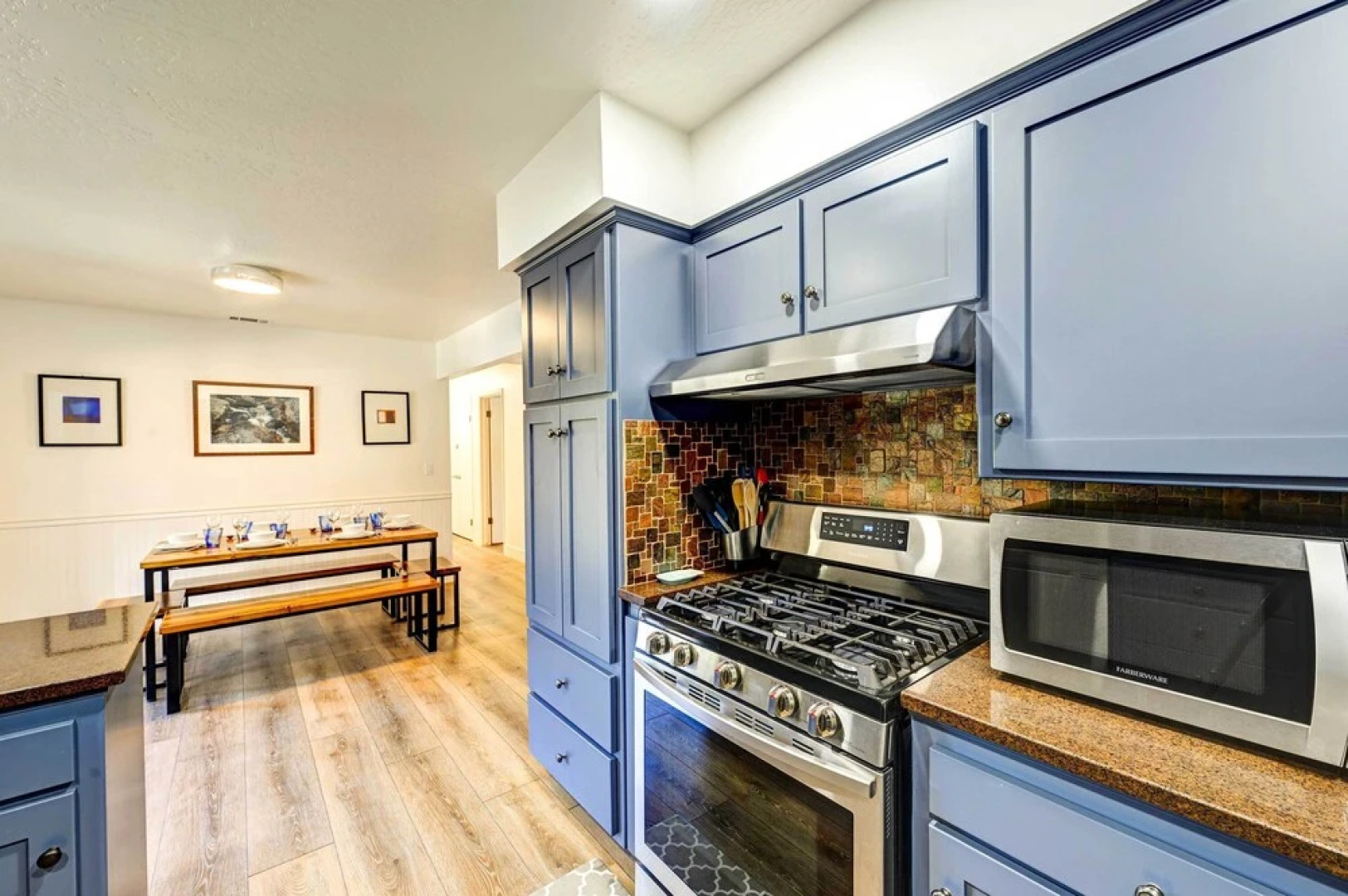 Dog-friendly Oakhurst Home: Walk to Downtown!