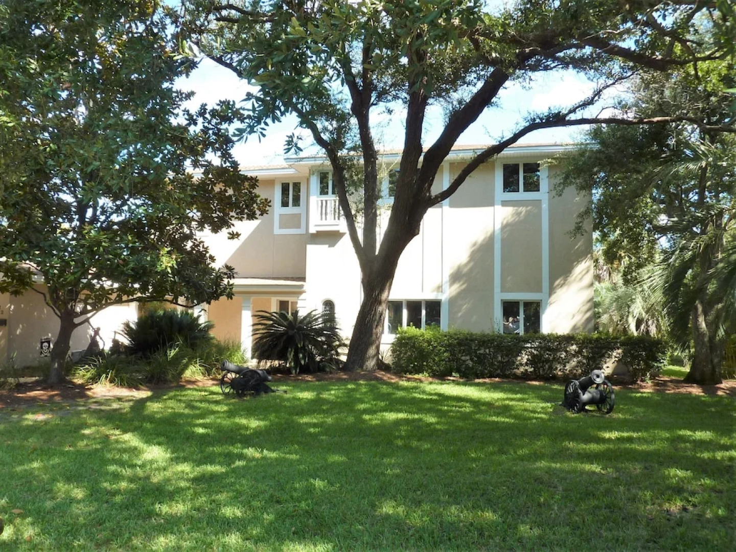 Blackbeards Hideaway by Jekyll Realty