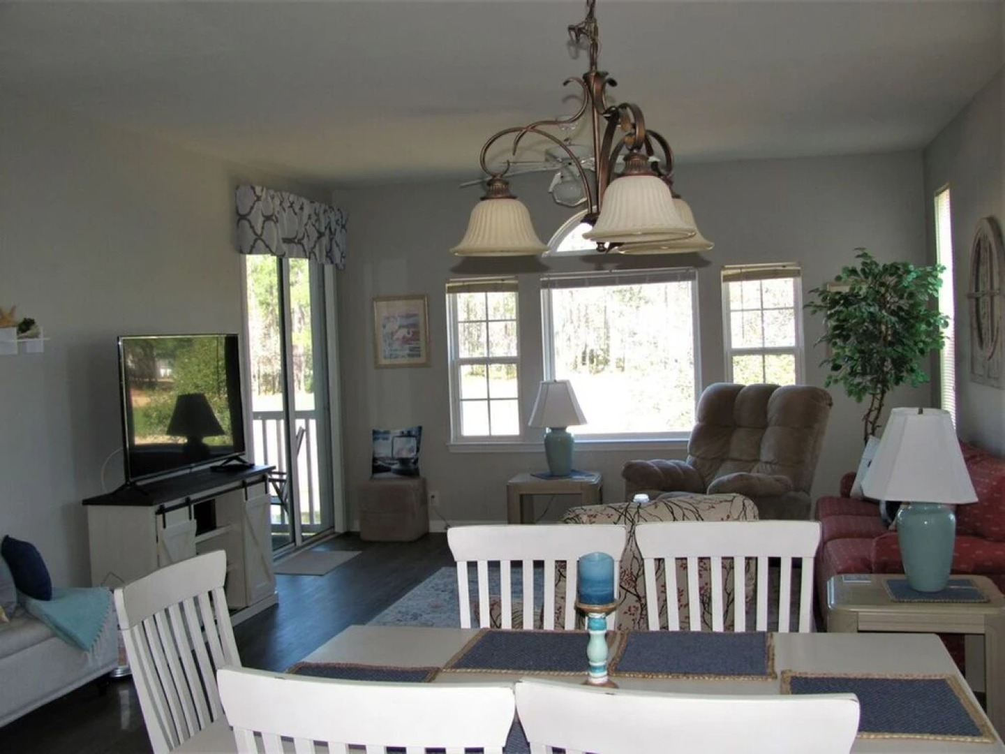 Sandpiper Pet Friendly Villa's by Sloane Realty Vacations