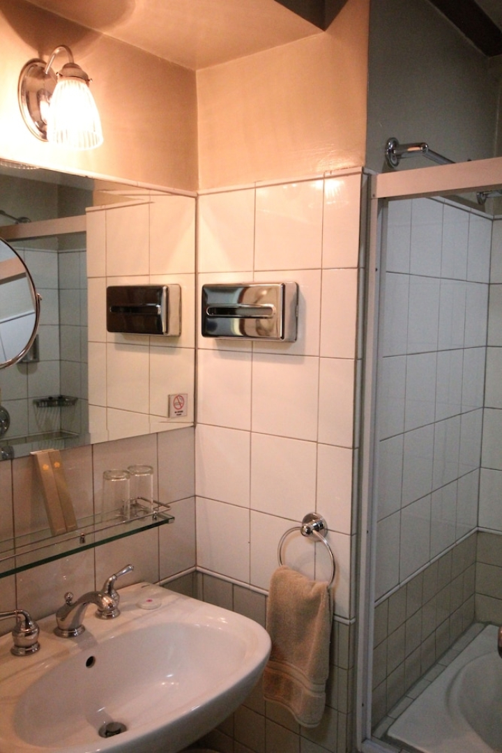 Corporate Executive Orient Suites