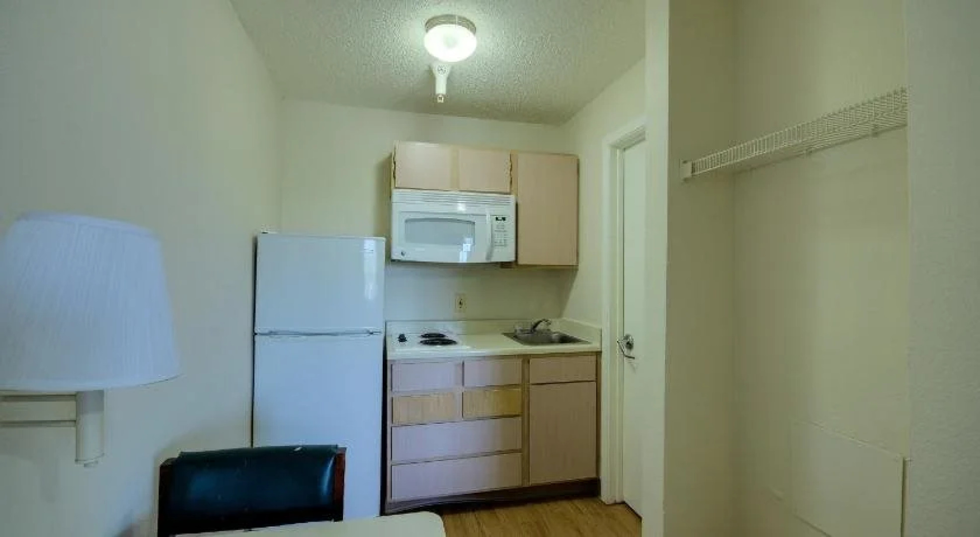 Intown Suites Extended Stay Select Houston - Stafford