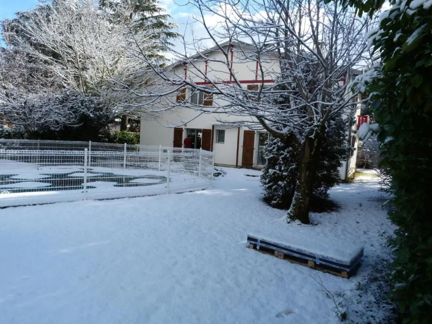 Grand Gîte Saint-Lary centre pour 15 pers. pouvant accueillir jusqu’à 17 pers.