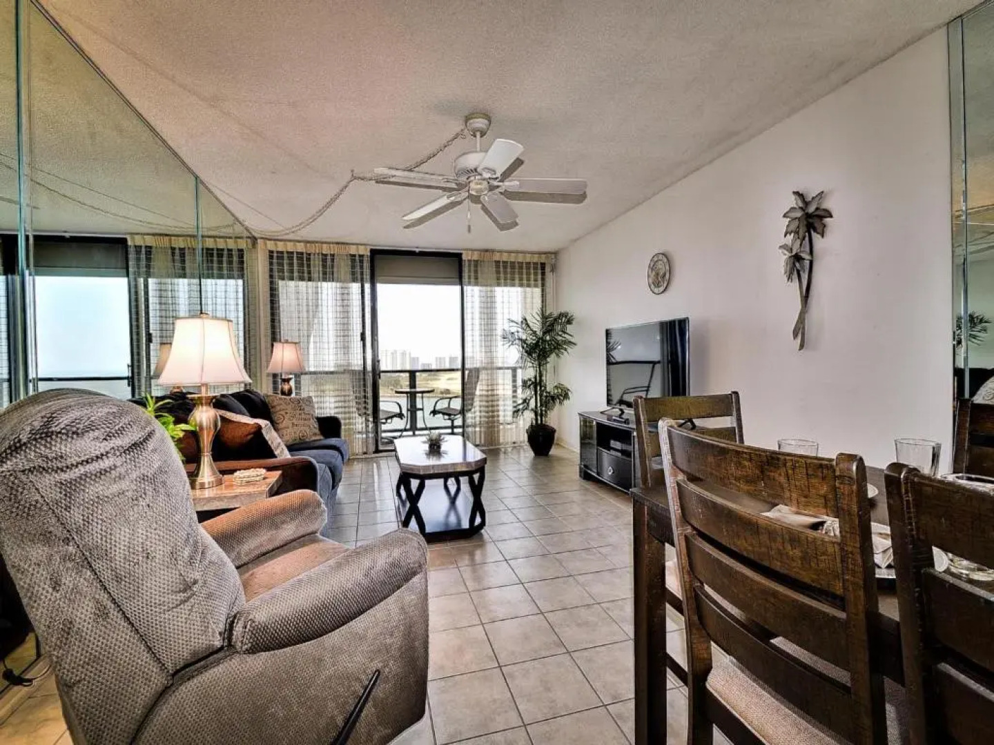 440 West Condo 1604N