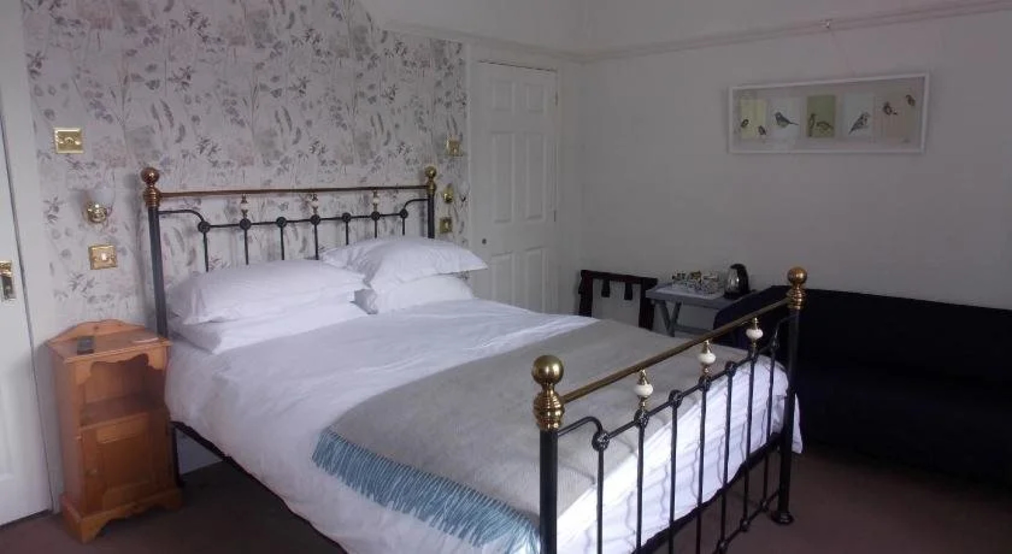 Fascadail House Bed  Breakfast