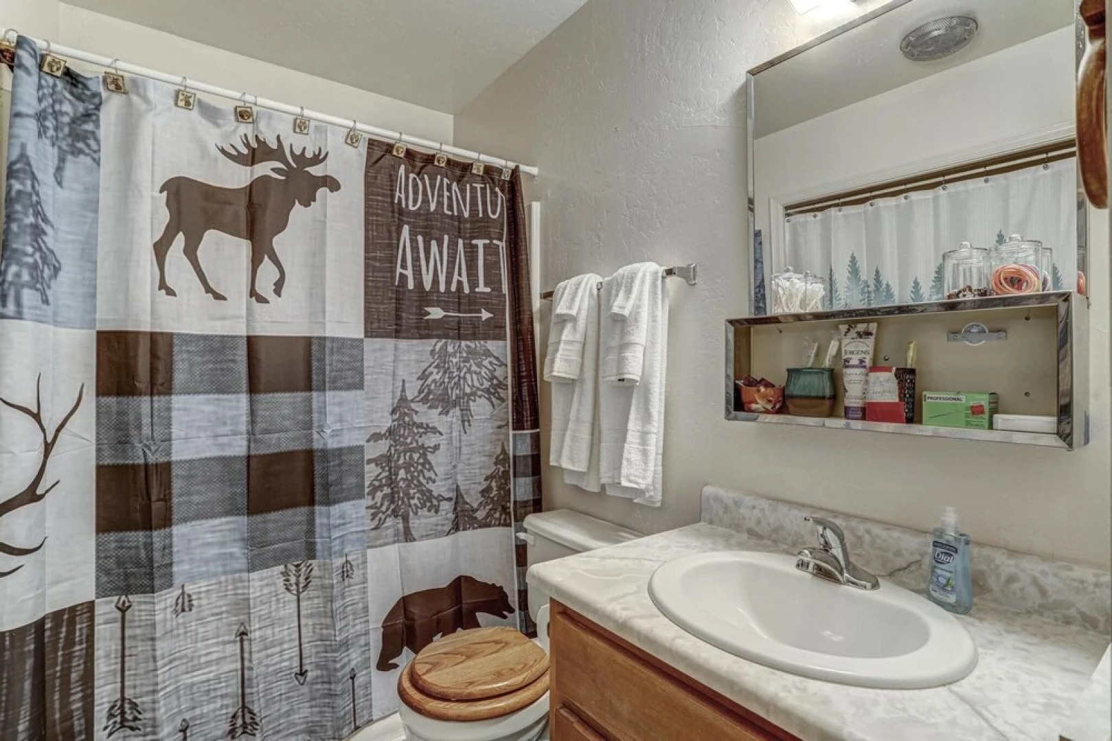 Bloody Basin Pine 2 Bedroom Cabin by Redawning