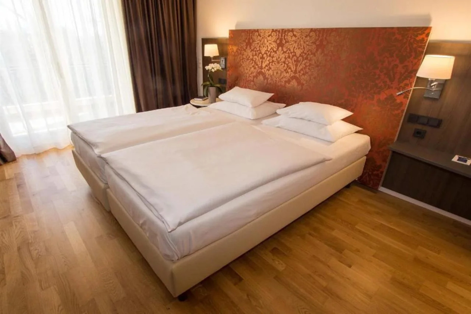 Hotel Schloss Weikersdorf