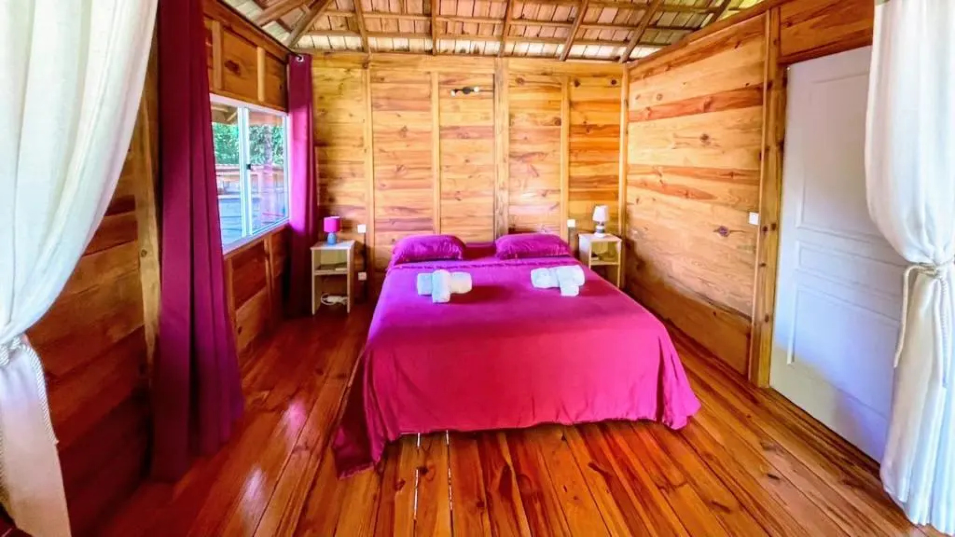 Raiatea - Nautilus Bungalow Pool