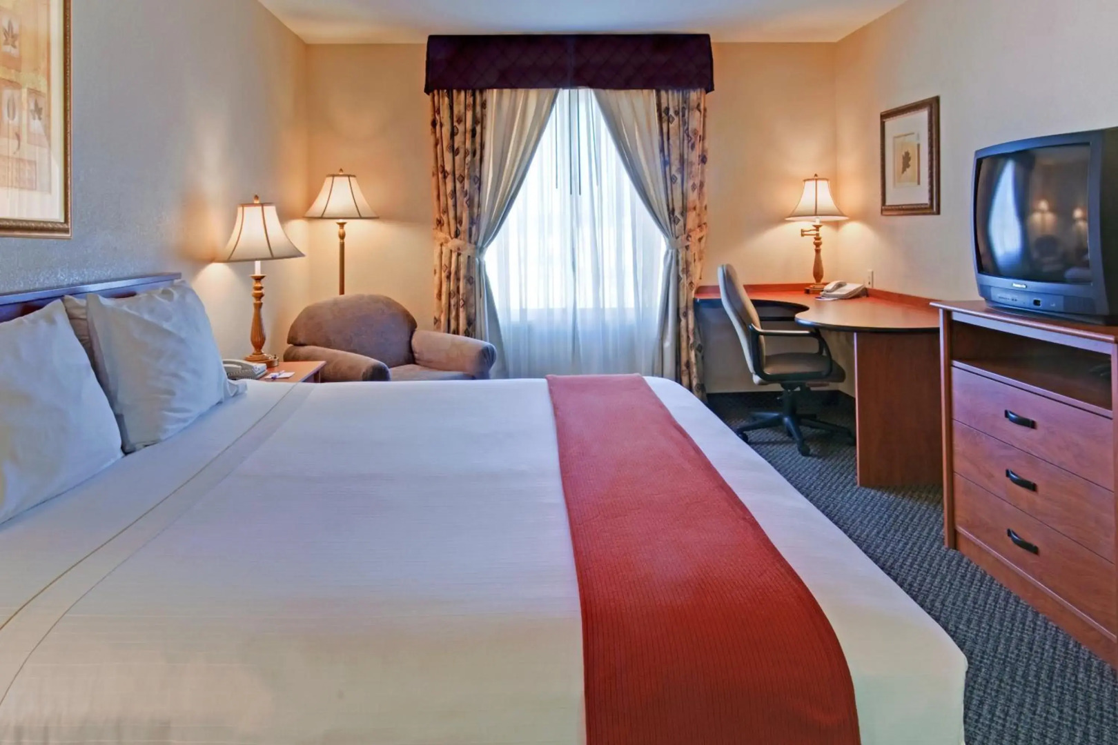 Holiday Inn Express Las Vegas-Nellis by IHG