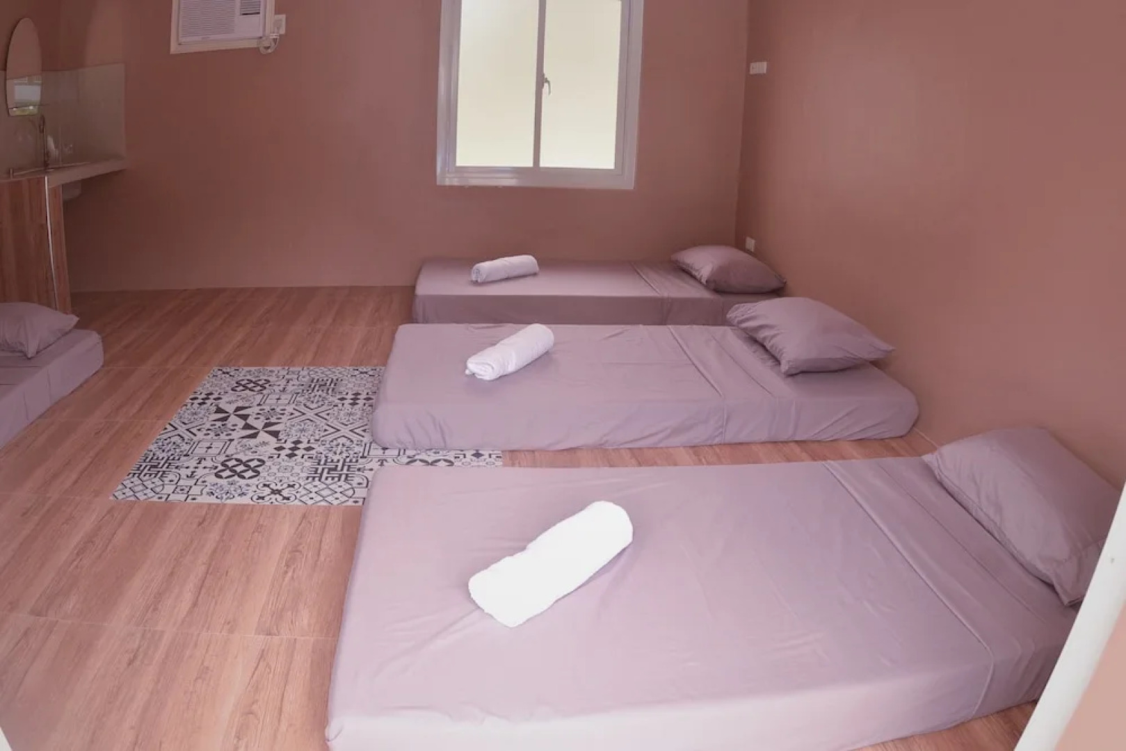 Angela's Resort and Leisure Farm - Hostel