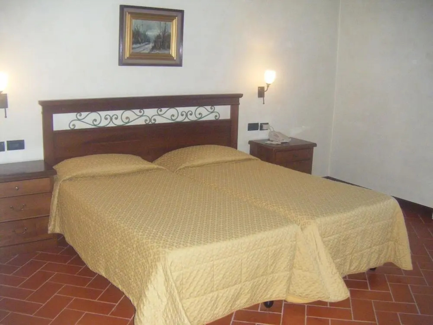 Bes Hotel La Muratella
