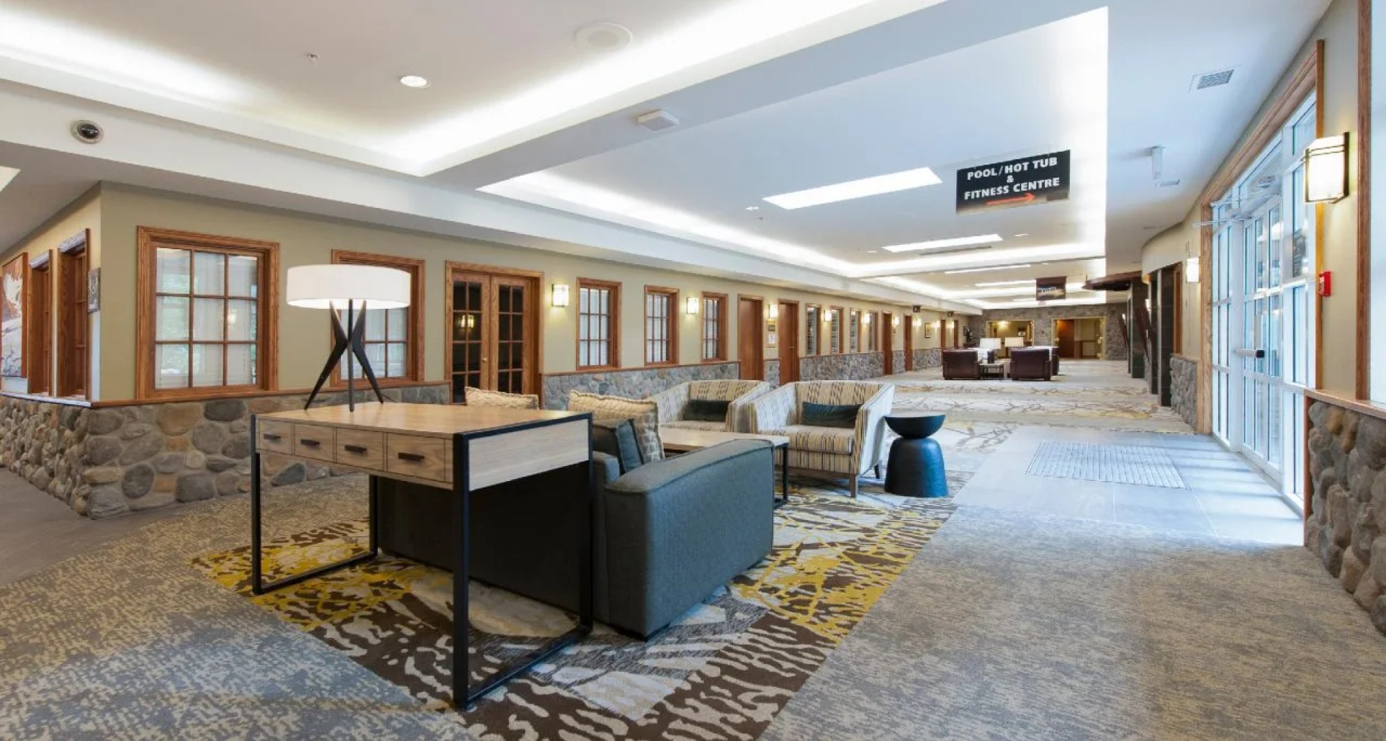 Coast Canmore Hotel & Conference Centre