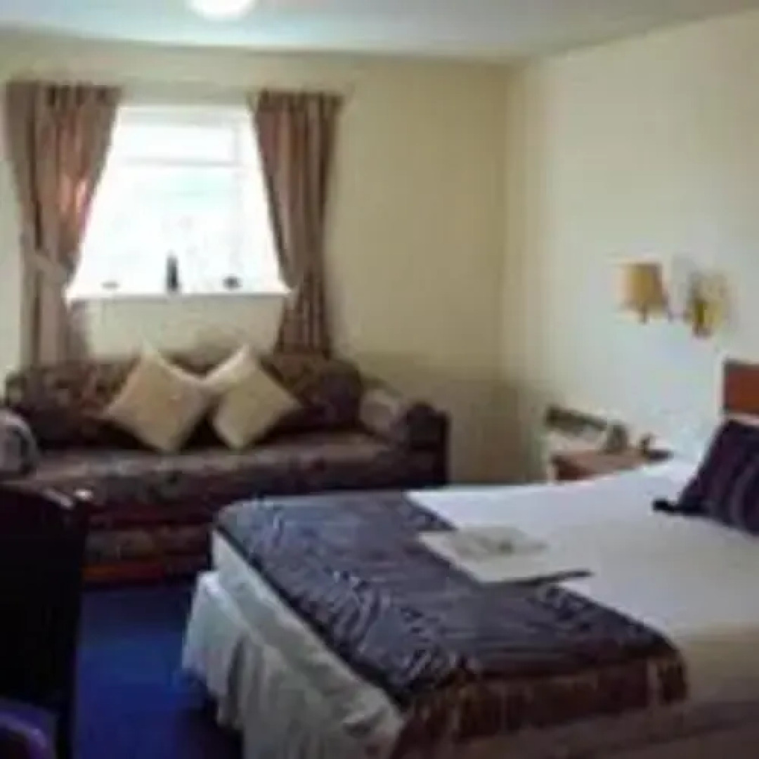 The Wee Waif Reading by Greene King Inns