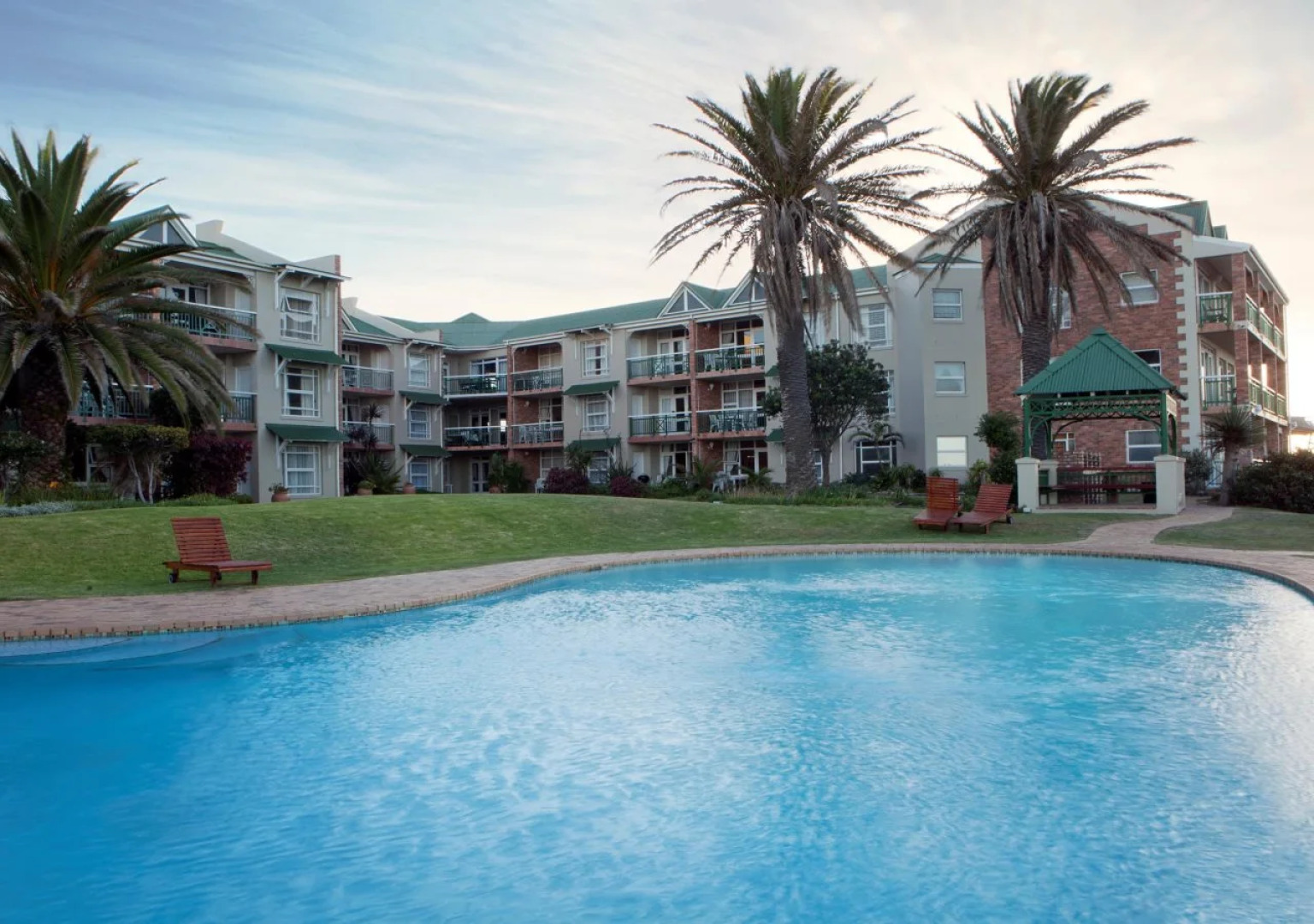 First Group Brookes Hill Suites