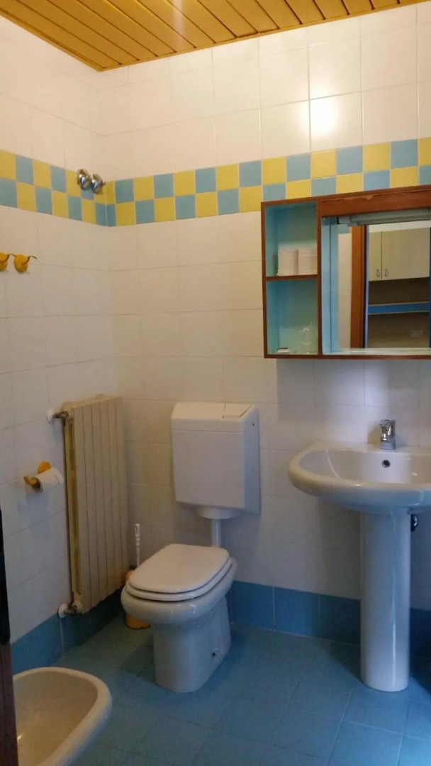 Bella Italia & Efa Village