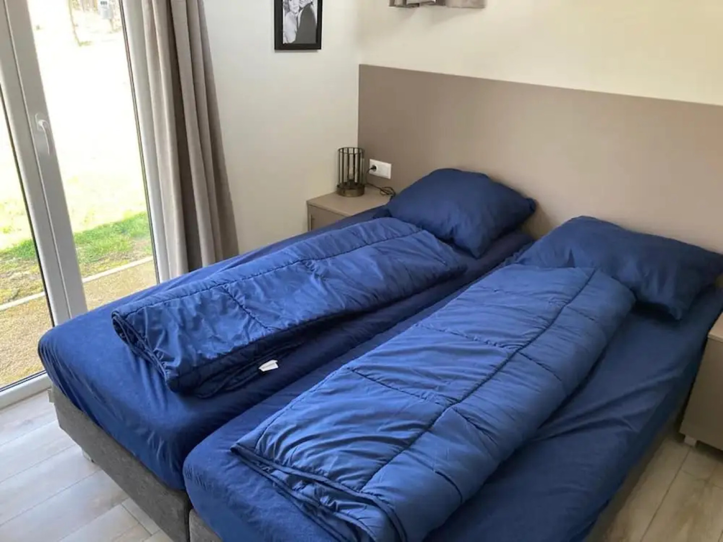 Modern Chalet With Combi Microwave Near Efteling