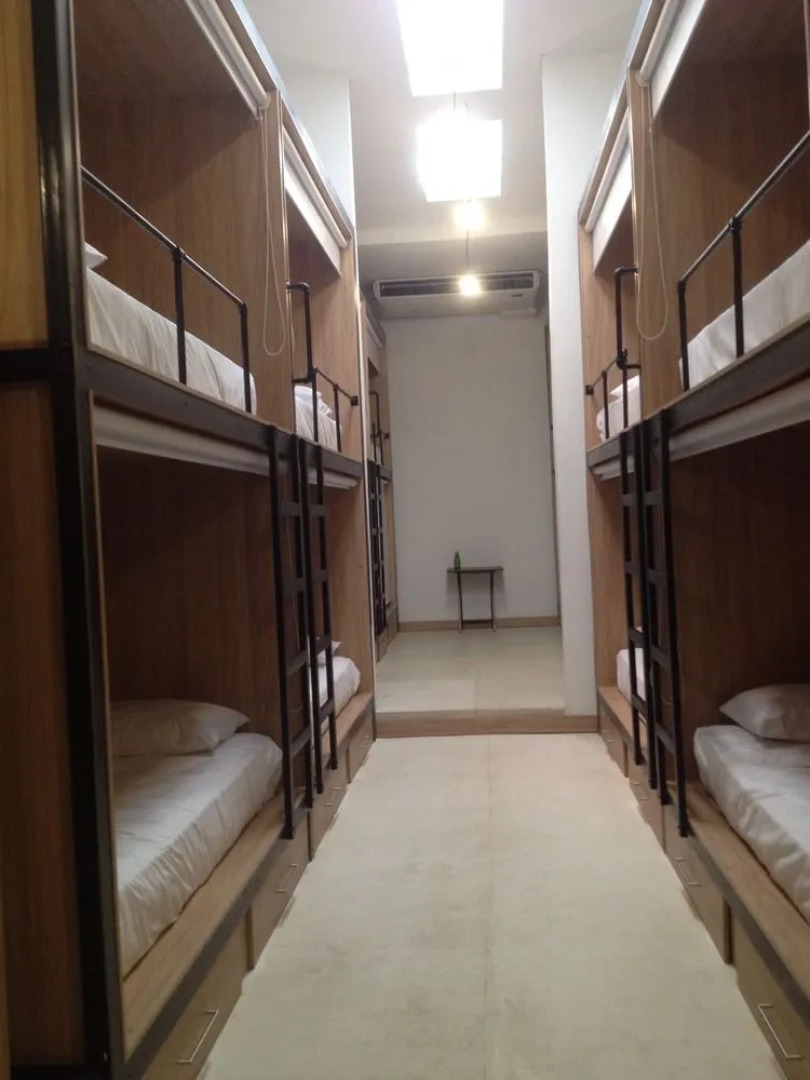 Bourbon St Hostal Boutique - Hostel