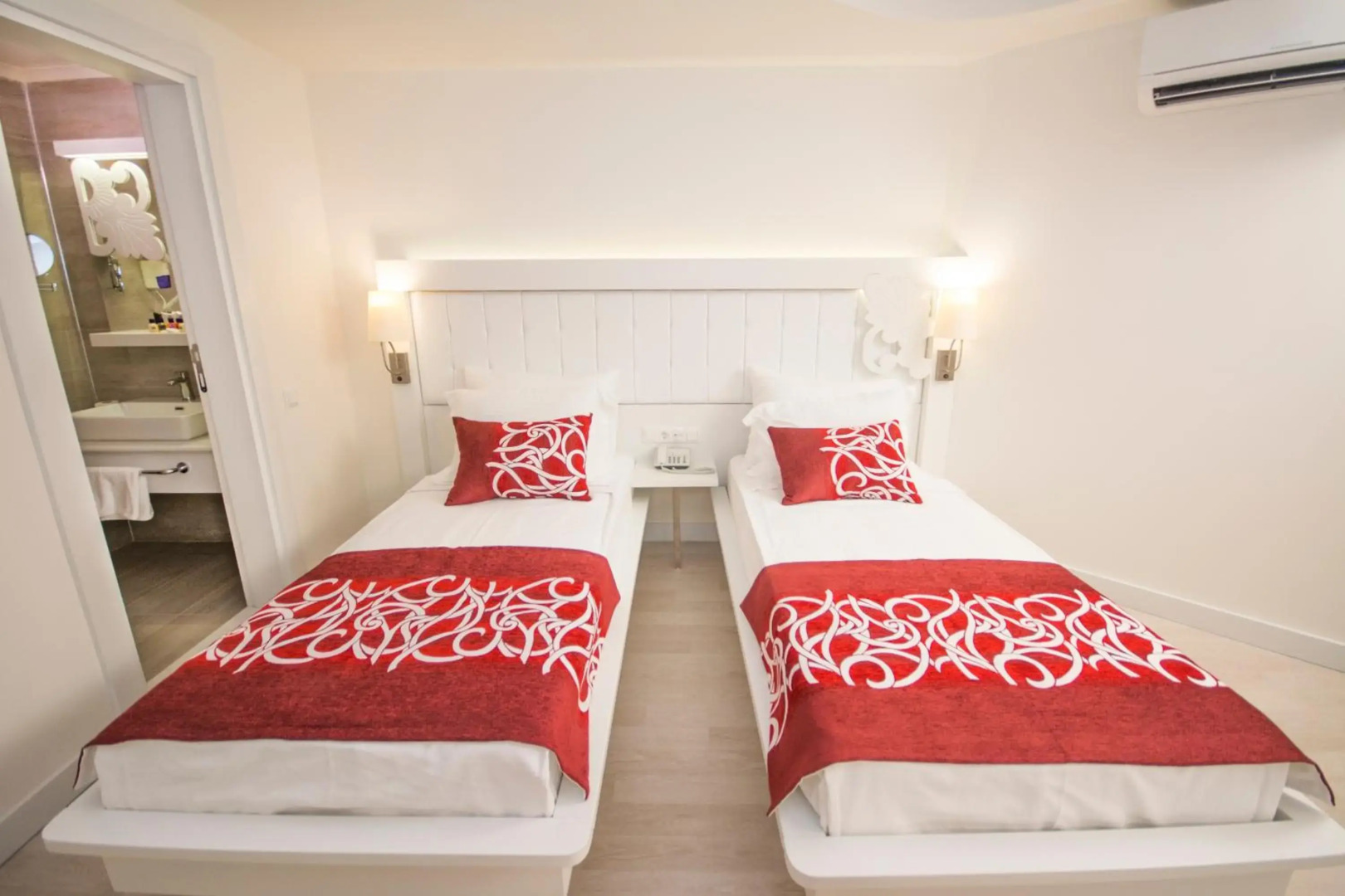 Laguna Beach Alya Resort & SPA - All Inclusive