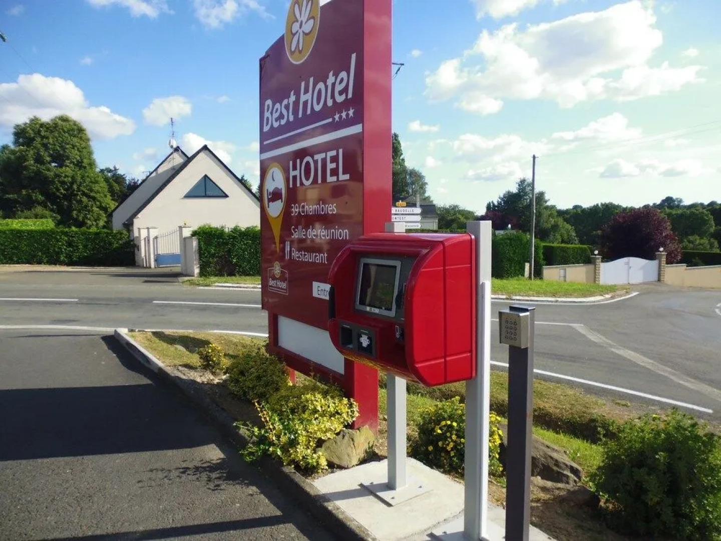 Brit Hotel Mayenne