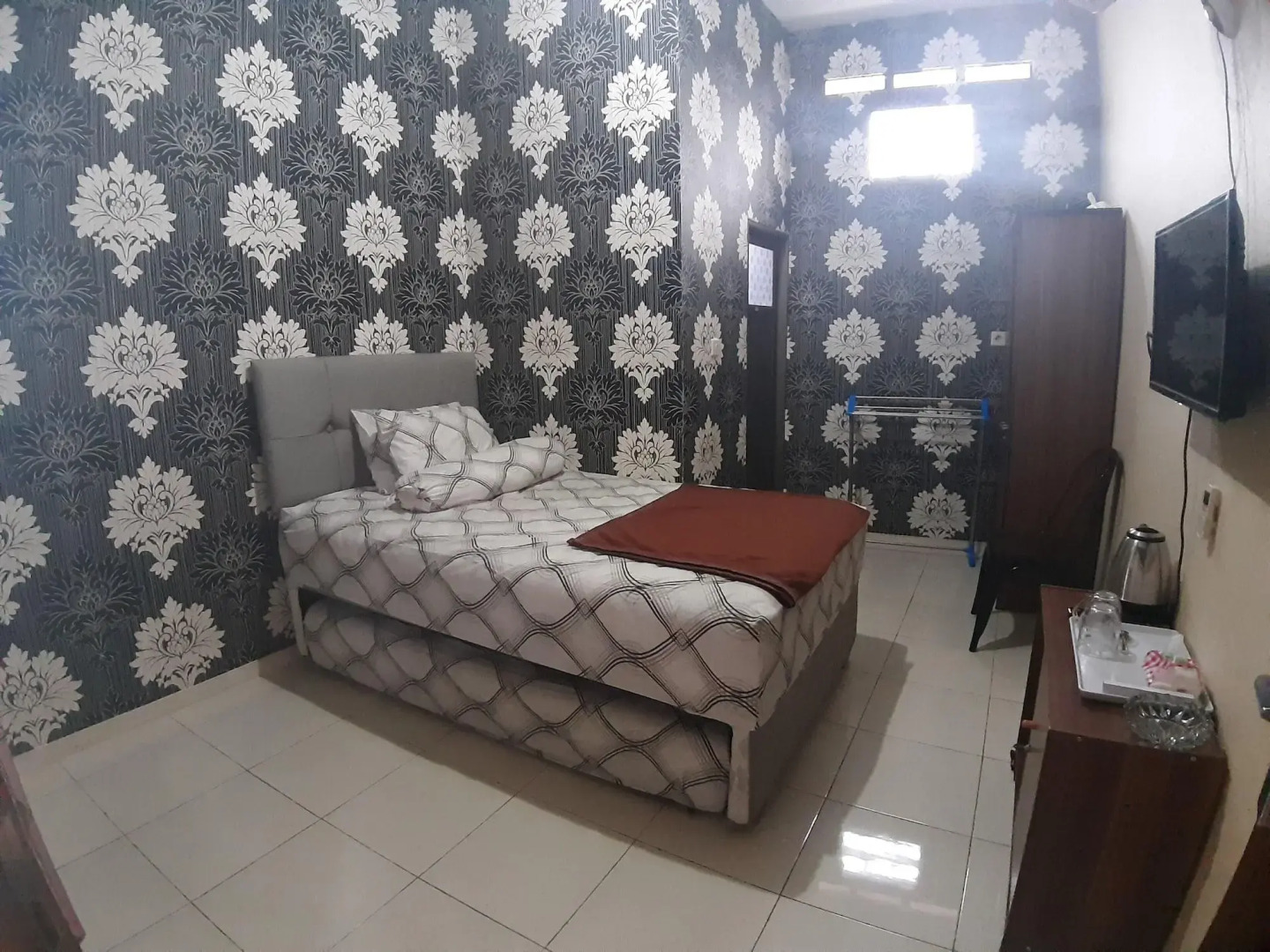 Soreang Hotel by ZUZU