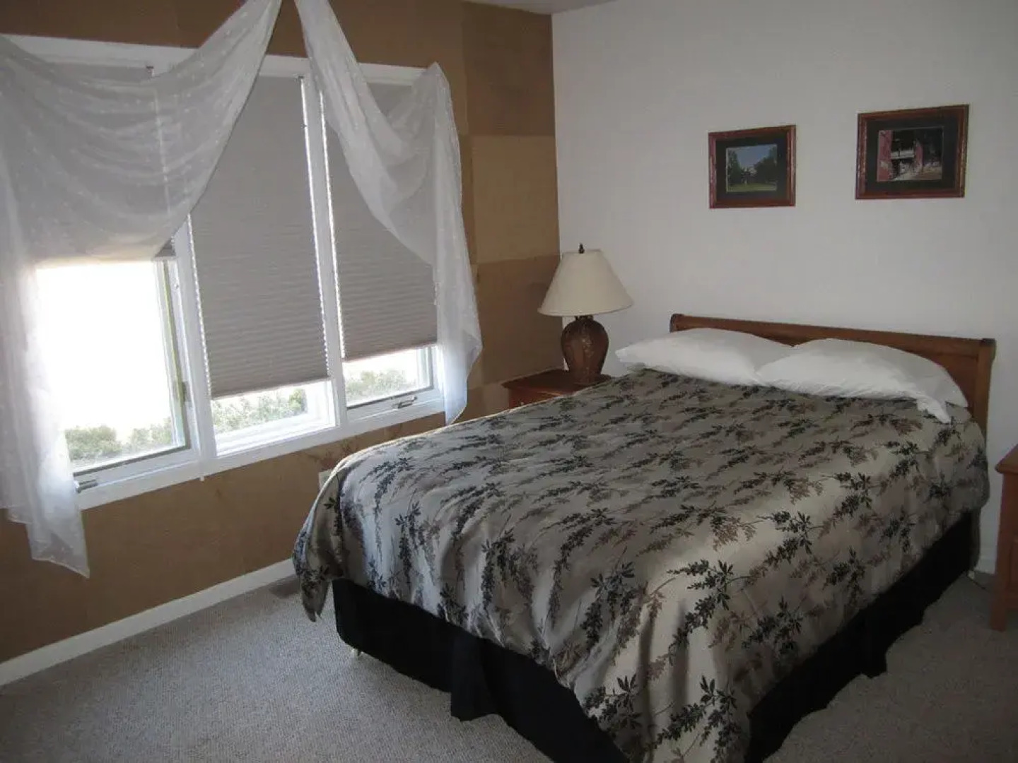 House on Cemetery Ridge