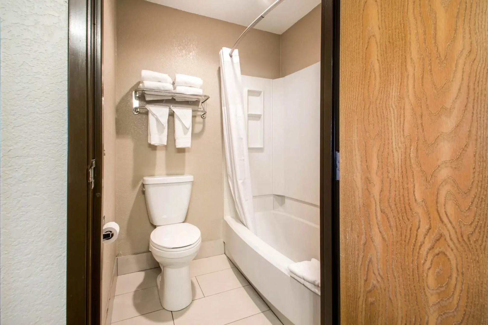 Quality Inn Madison West Near University Area