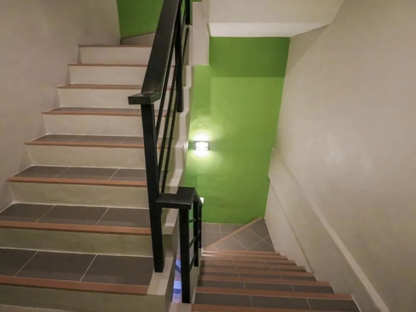 Nida Rooms Turquoise Saiyuan Naiharn