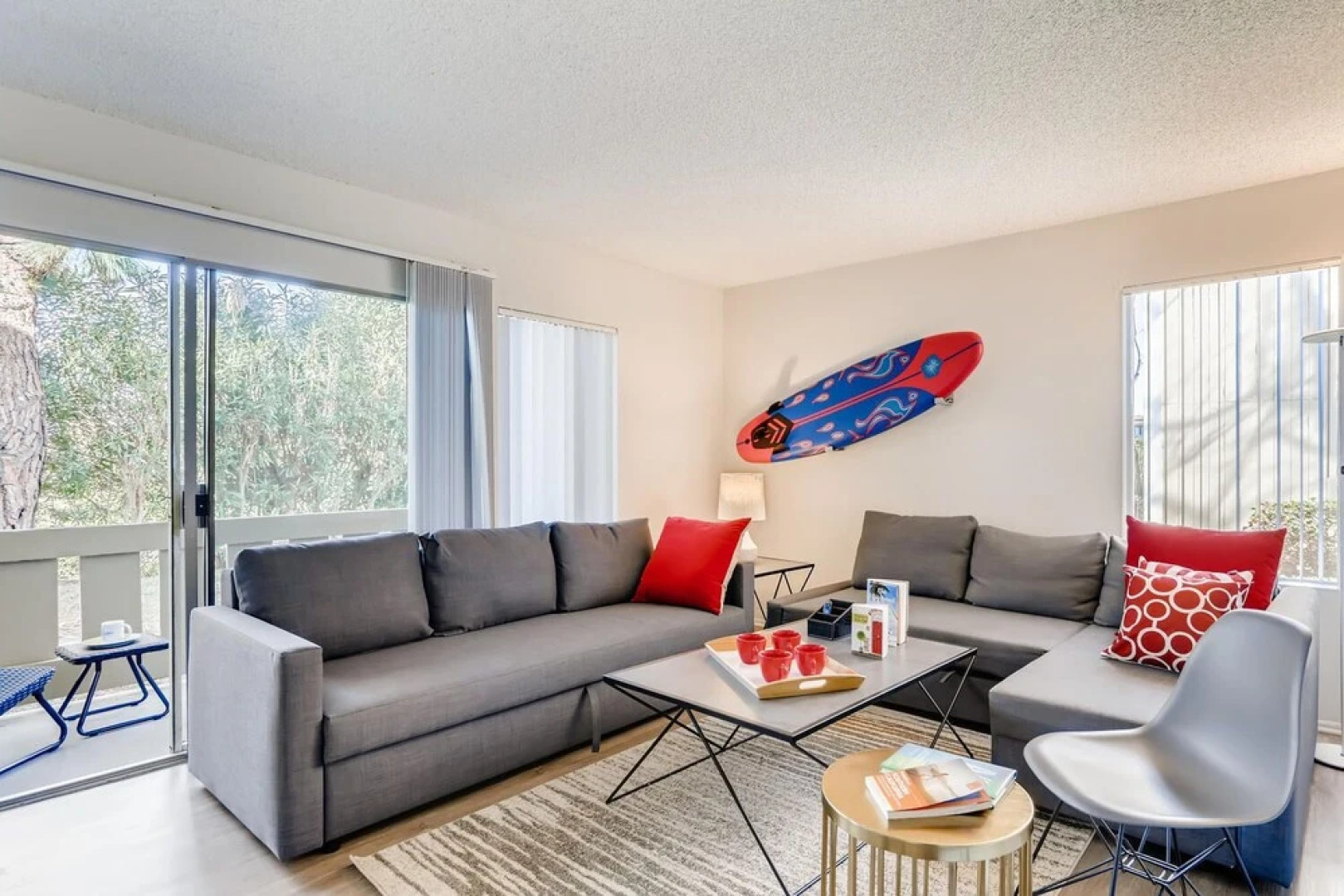 Private Entrance - 2BR Next To Ritz Carlton - Walk Down to Ocean! (MB1)