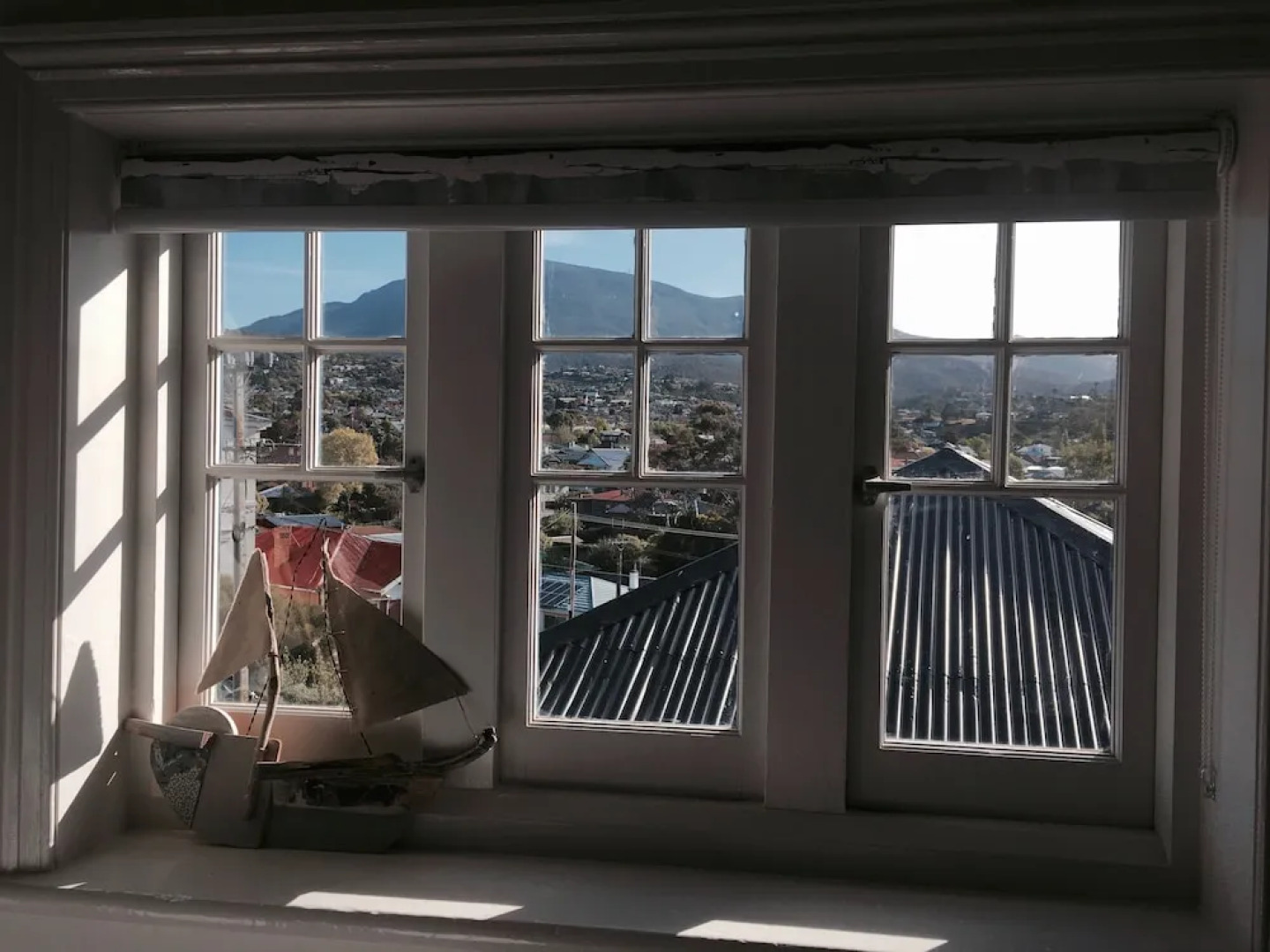 Assemblage Boutique Art B & B