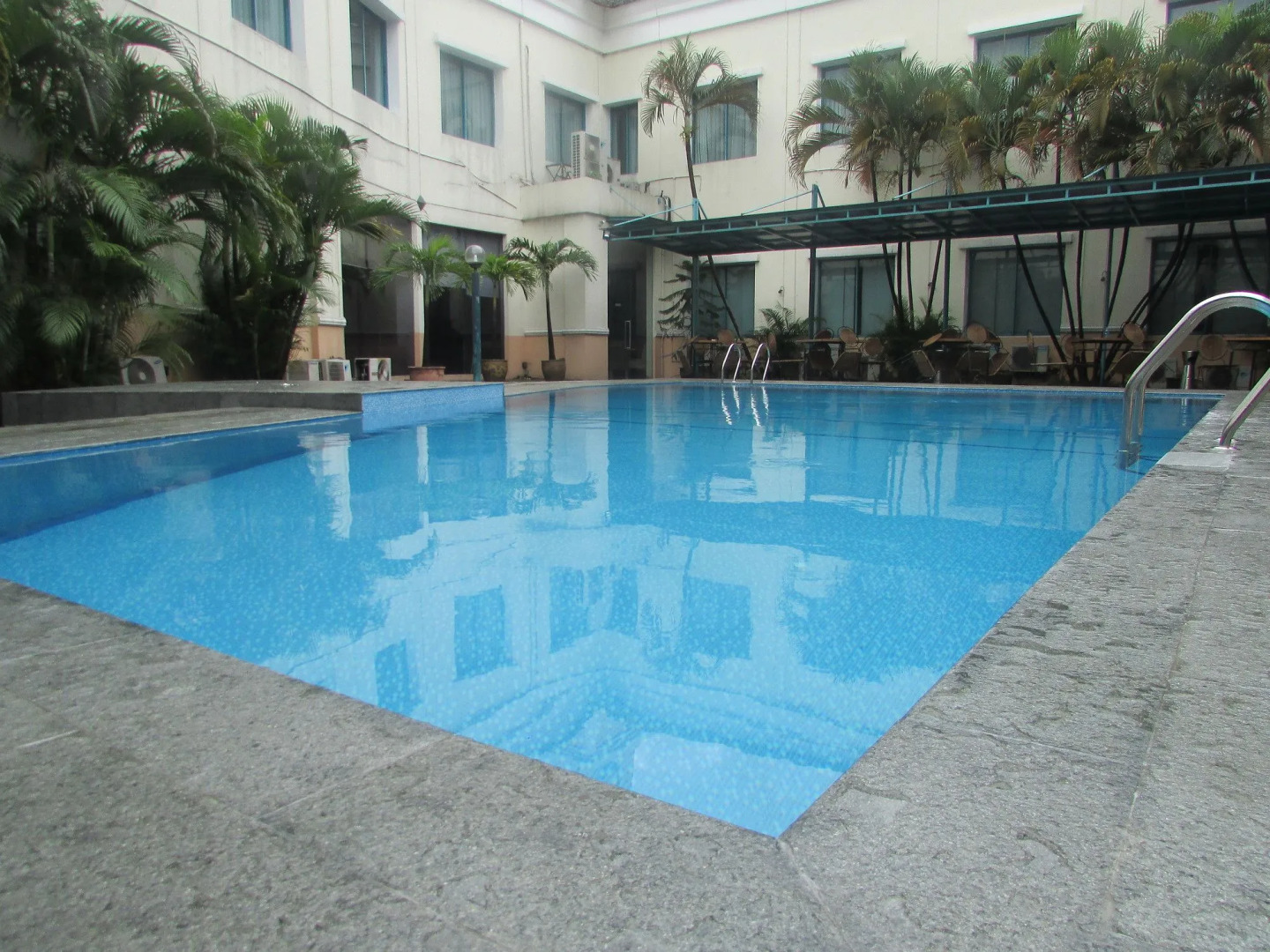 Grand Cikarang Hotel