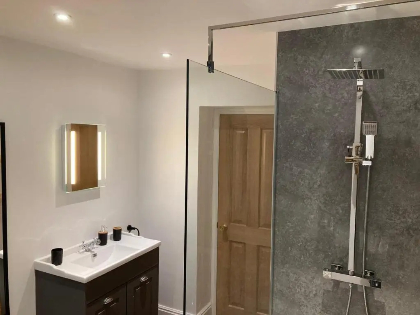 Grade II Listed House in the Lake District - Perfect deployment location for Coast to Coast cyclists & hikers