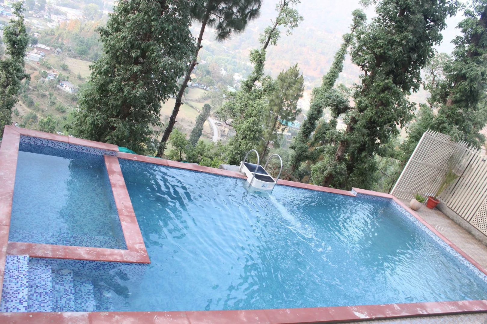 The Fern Hillside Resort Bhimtal