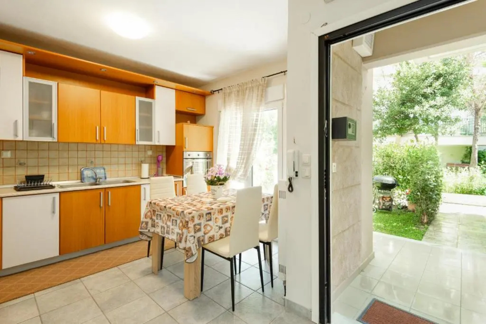 Luxury House for all Seasons