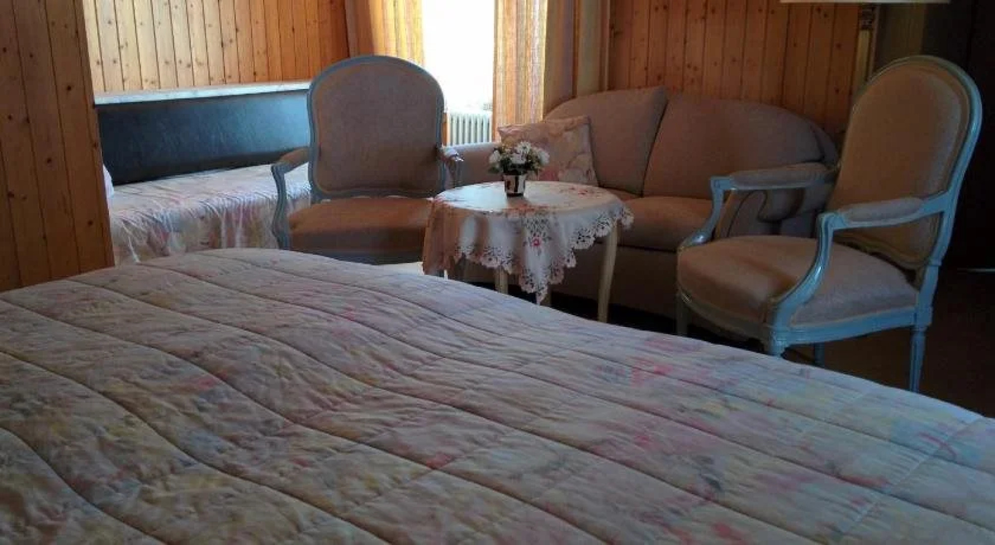 Hotel Croix dOr et Poste