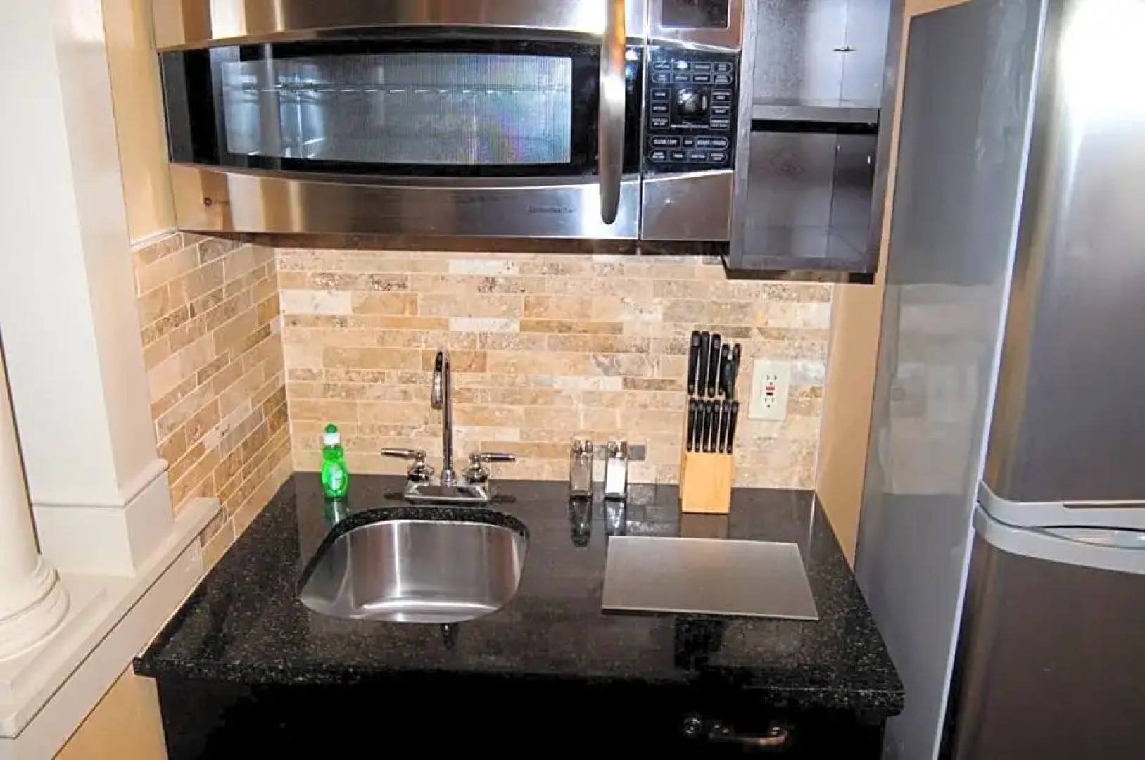 The Parker Inn and Suites