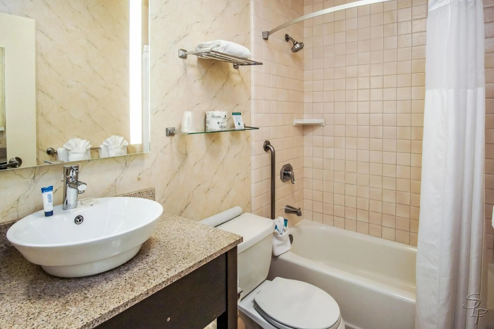 Red Lion Hotel Monterey