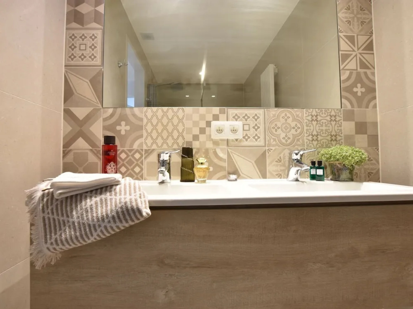 Modern Apartment in Bredene With Balcony