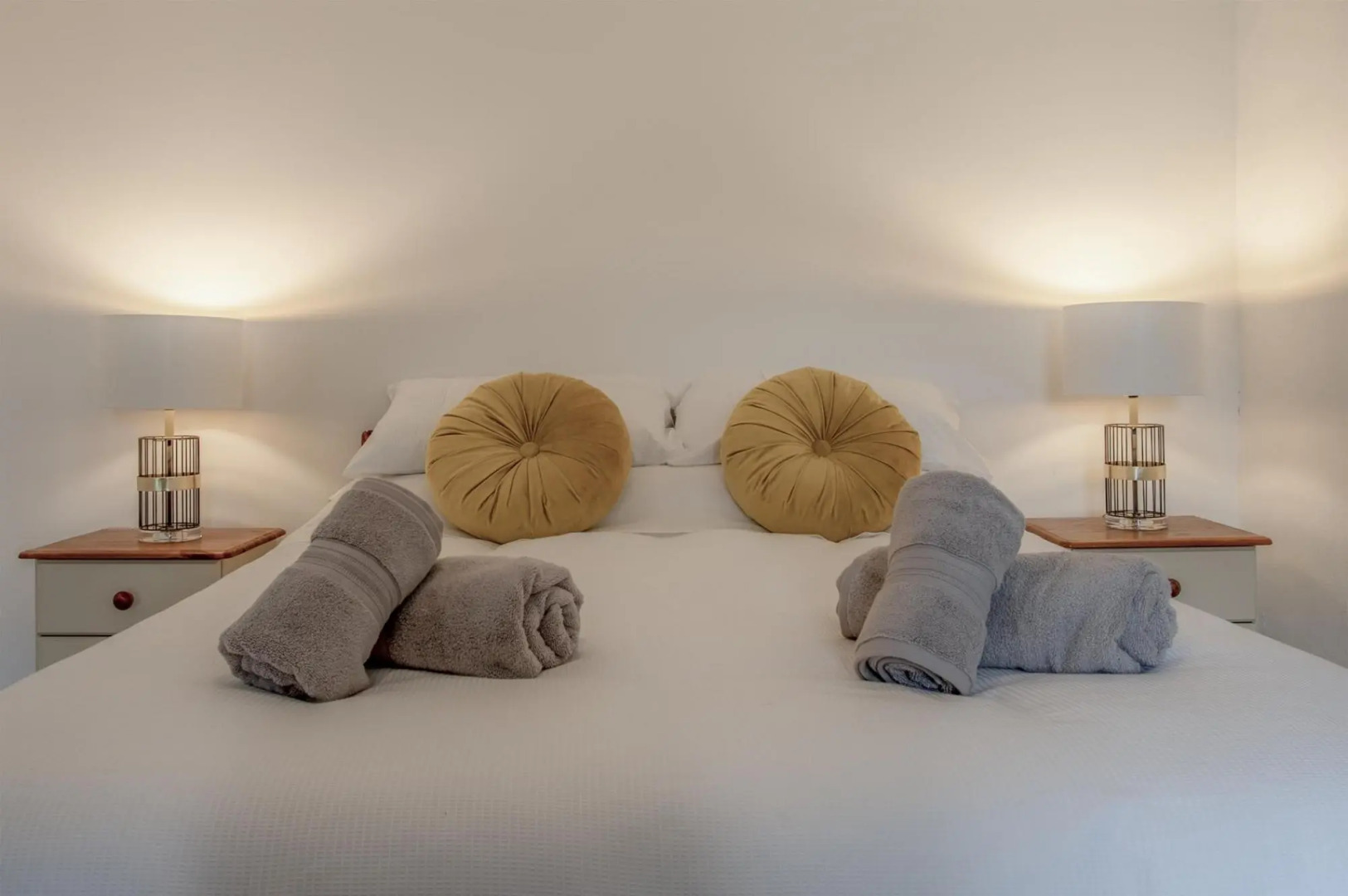 Brook Cottage - 6 Bedroom Cottage - Dale