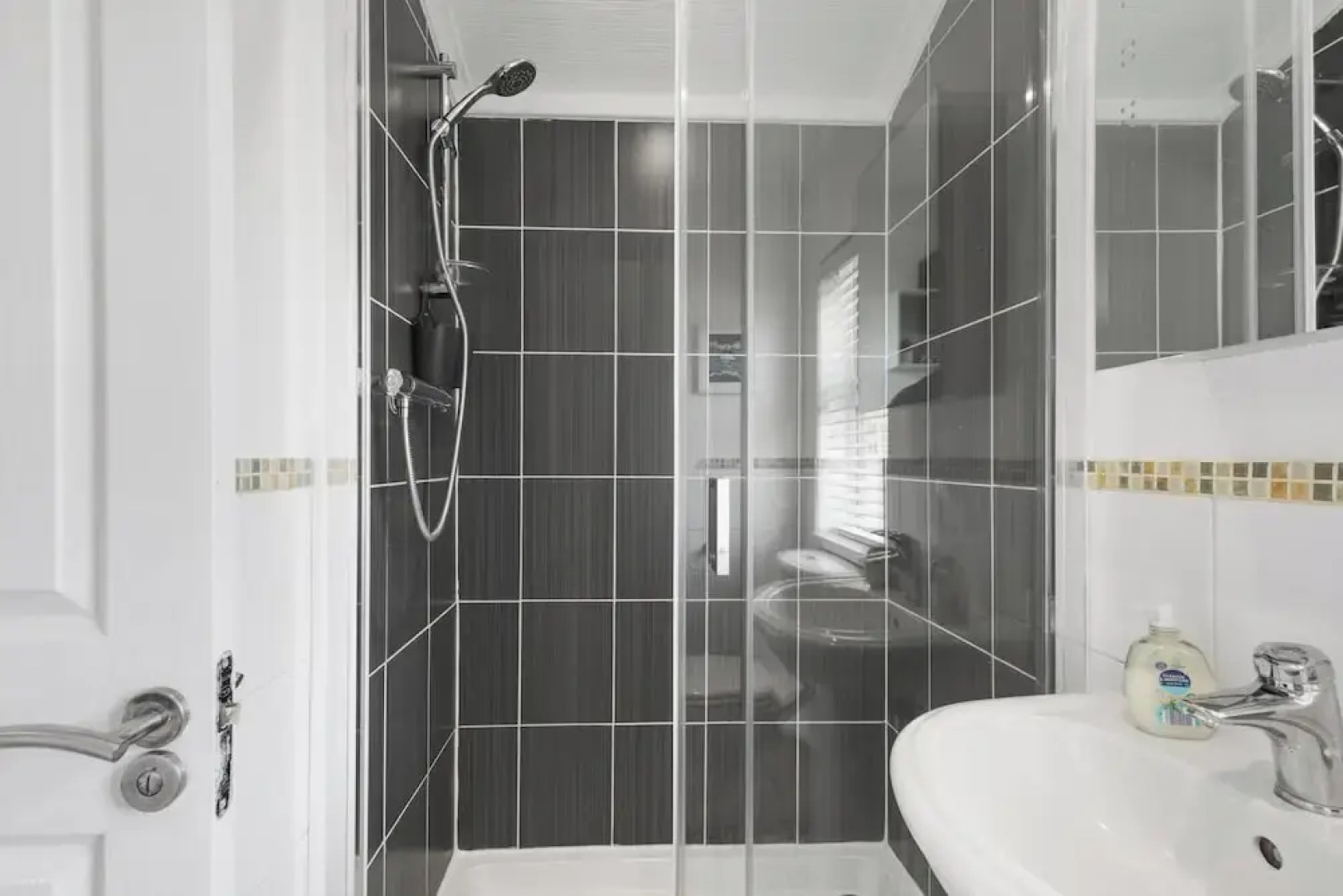 Fairway View - North East Escapes