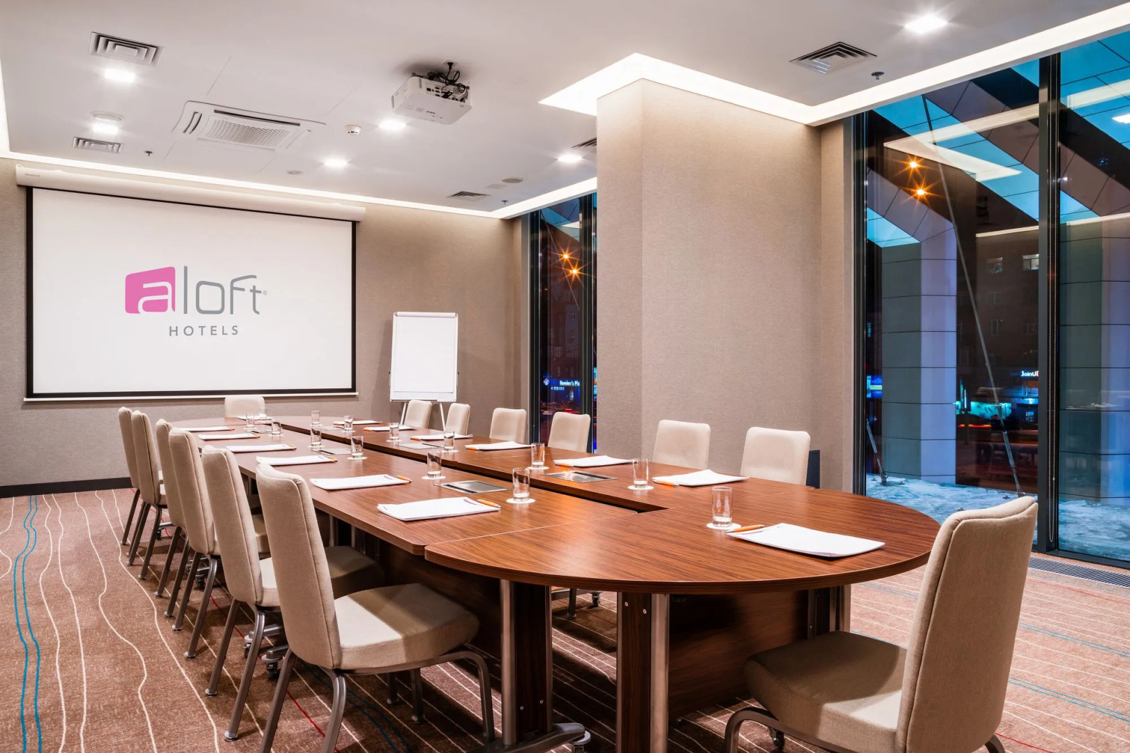 Sky Loft Hotel Kyiv by Rixwel