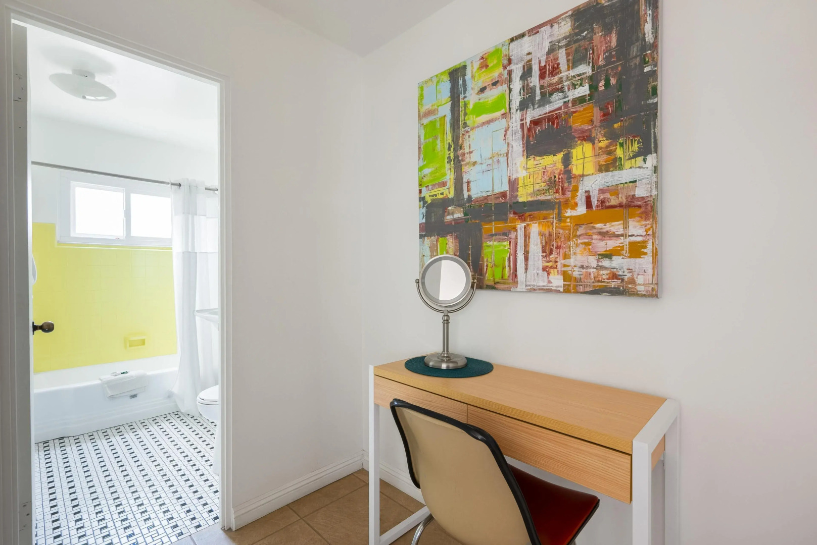 The Monkey Tree by AvantStay – Mid-Century Modern Oasis with Pool