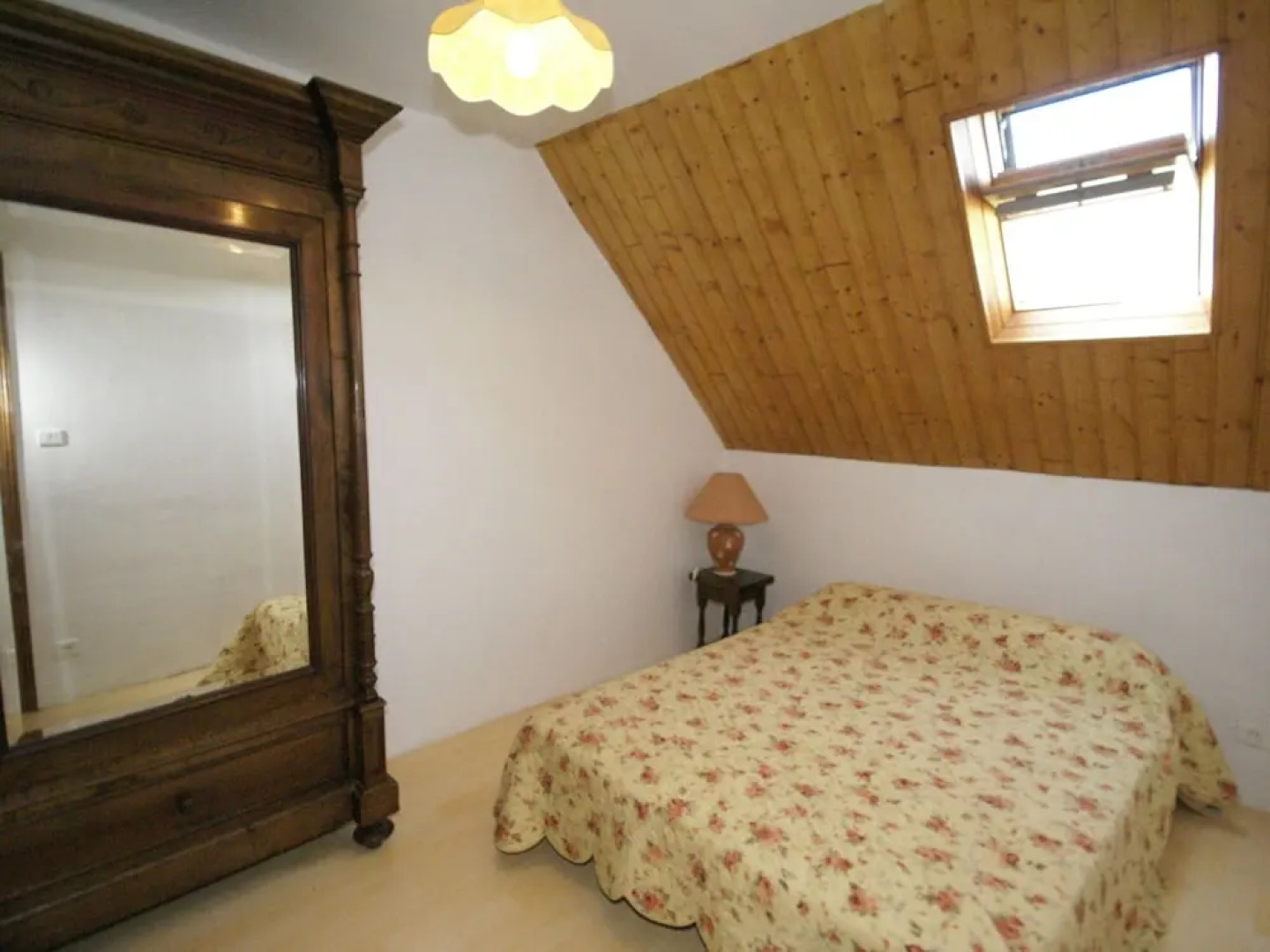 Modern Holiday Home in Florimont-Gaumier with Private Pool