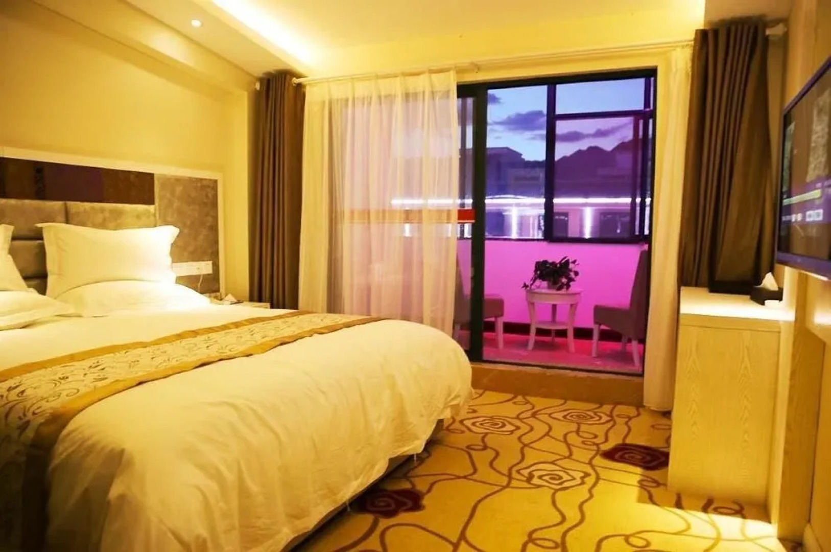 Suichang Hailun Baina Hotel